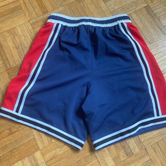 Nike Shorts - Picture 3 of 5